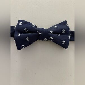 Bow Tie | men’s anchor print fully adjustable tie